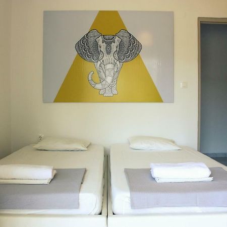 Nei Epivates Rental Rooms 50M From The Beach Neoi Epivatai Buitenkant foto