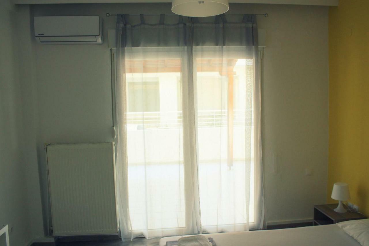 Nei Epivates Rental Rooms 50M From The Beach Neoi Epivatai Buitenkant foto