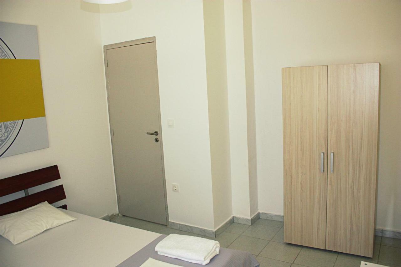Nei Epivates Rental Rooms 50M From The Beach Neoi Epivatai Buitenkant foto