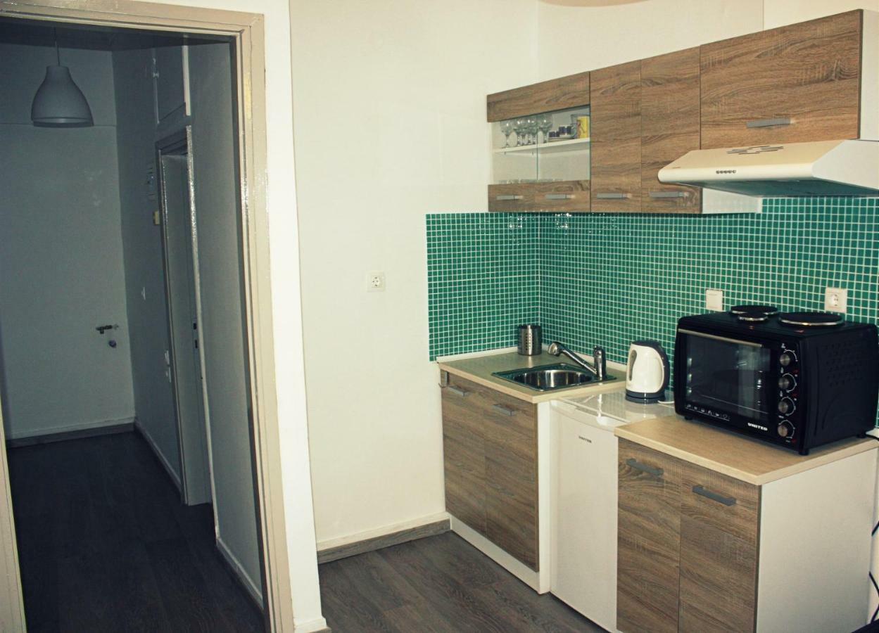 Nei Epivates Rental Rooms 50M From The Beach Neoi Epivatai Buitenkant foto